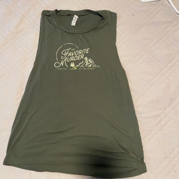 Green Graphic Tank Top - Picture 4 of 7